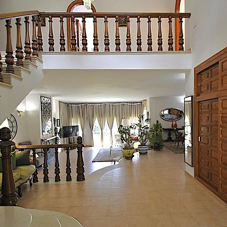 Holiday Villa In 10 Min From Fuengirola Beach With Sea Views Pool Bbq Parking Wifi Aircon Big Garden Михас Экстерьер фото