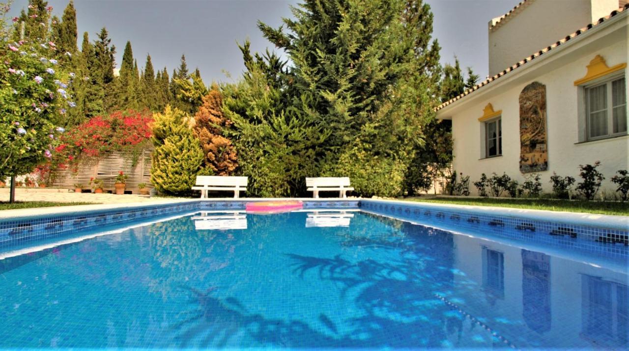 Holiday Villa In 10 Min From Fuengirola Beach With Sea Views Pool Bbq Parking Wifi Aircon Big Garden Михас Экстерьер фото